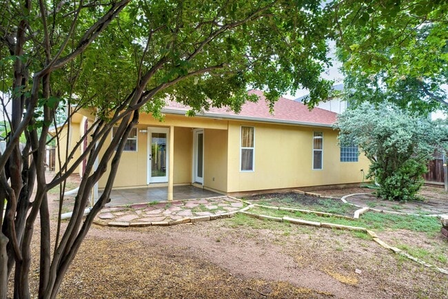 Building Photo - Charming NE Side Home Now Available in the...