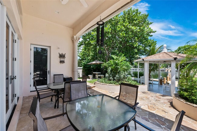 Building Photo - 1600 S Ocean Dr