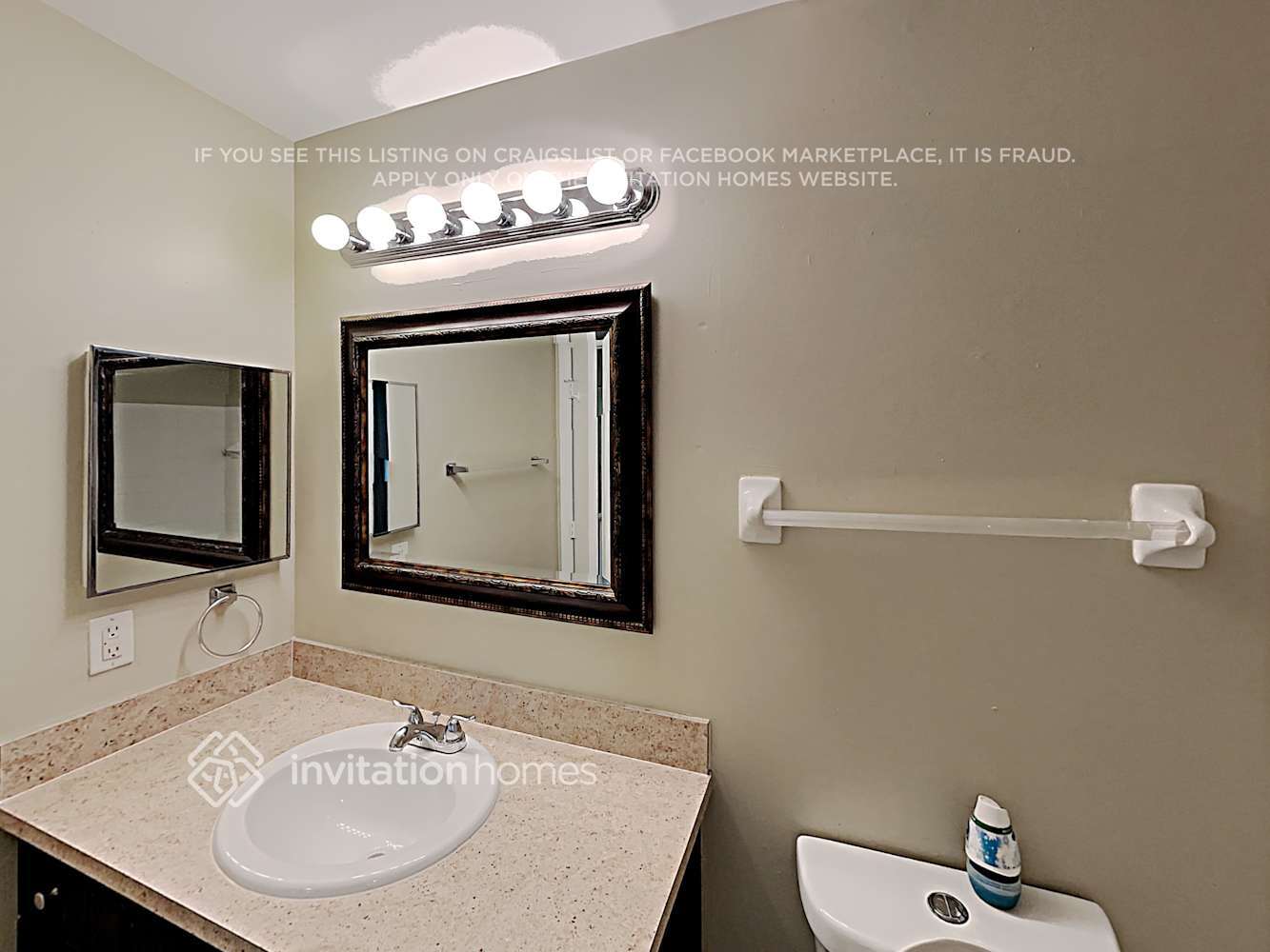 Building Photo - 6959 NW 27th Ct