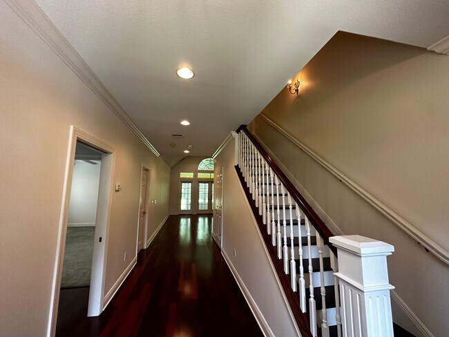 Building Photo - 361 Remington Run Way