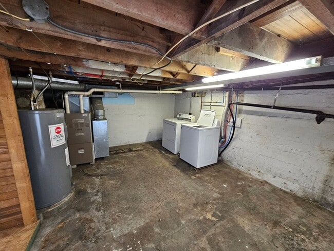 Building Photo - 2 Bed 1 Bath Single Family Home in Wisconsin Rapids