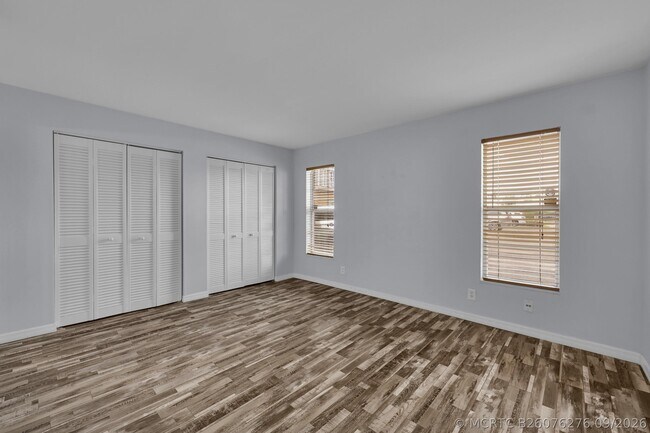 Building Photo - 342 Southwind Dr