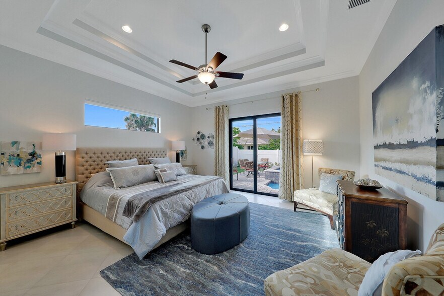 Building Photo - 625 107th Ave N