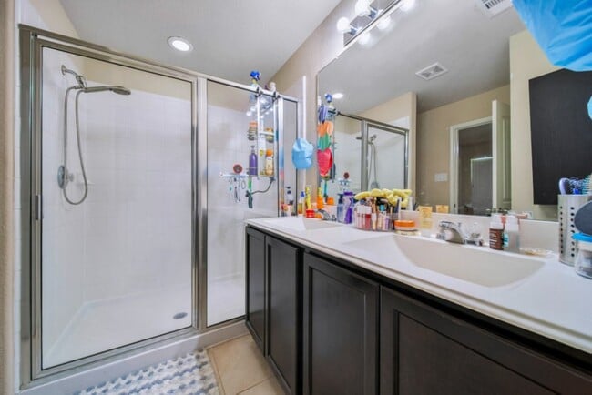 Building Photo - 2919 Iron Range Ct