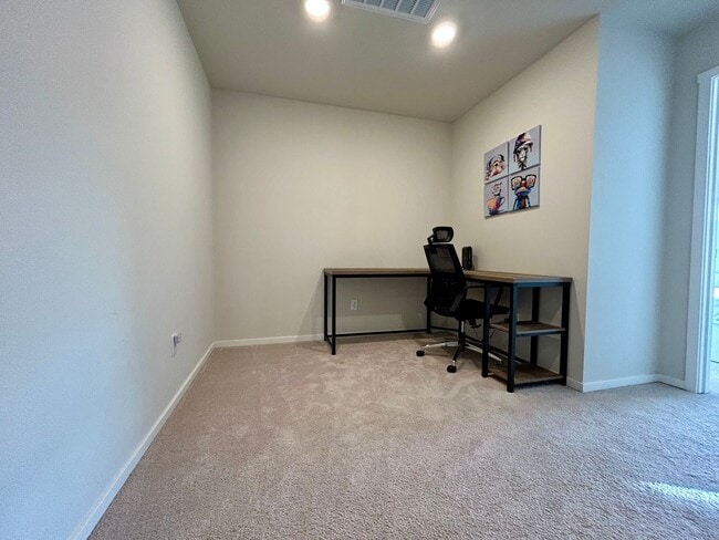 Building Photo - Welcome to your new home!