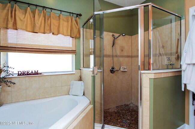 Building Photo - 3583 Old Village Dr