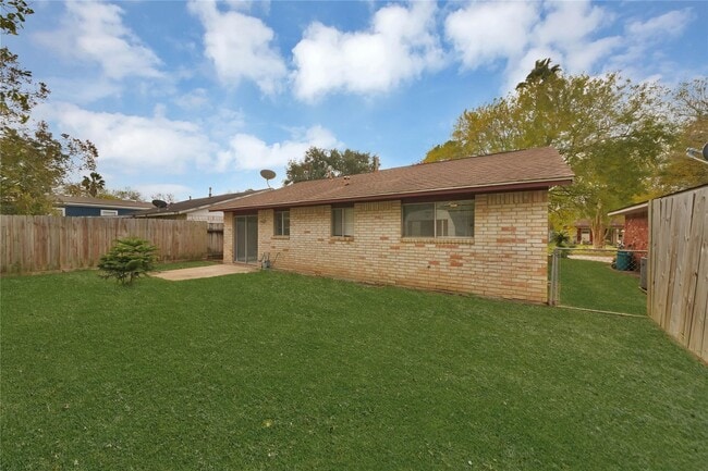 Building Photo - 4819 Hannas Reef Dr
