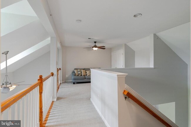 Building Photo - 13960 Greendale Dr