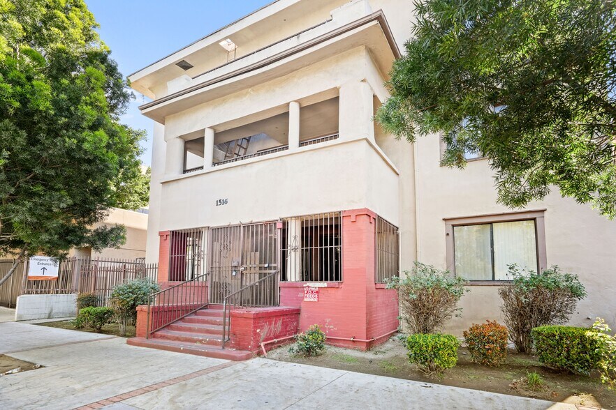 Primary Photo - 1516-1526 Hope St