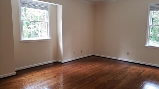 Building Photo - 2134 Masonwood Cir SW