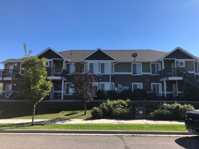 Building Photo - 3 Bedroom 2 Bathroom Condo * Flexible Leas...