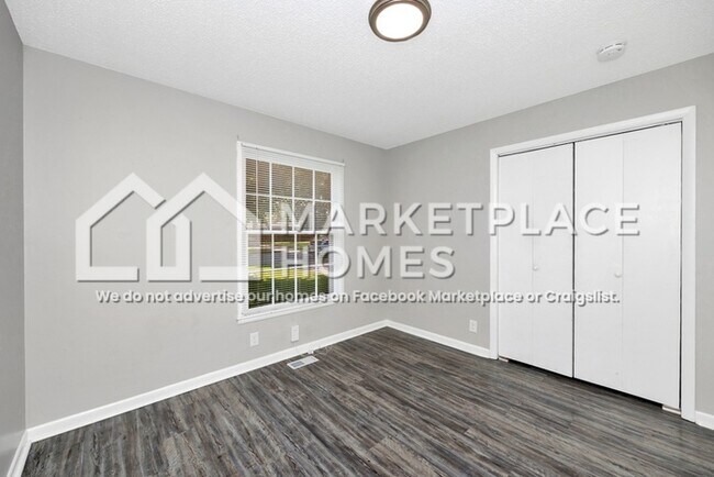 Building Photo - 4002 Summerhill Dr NW