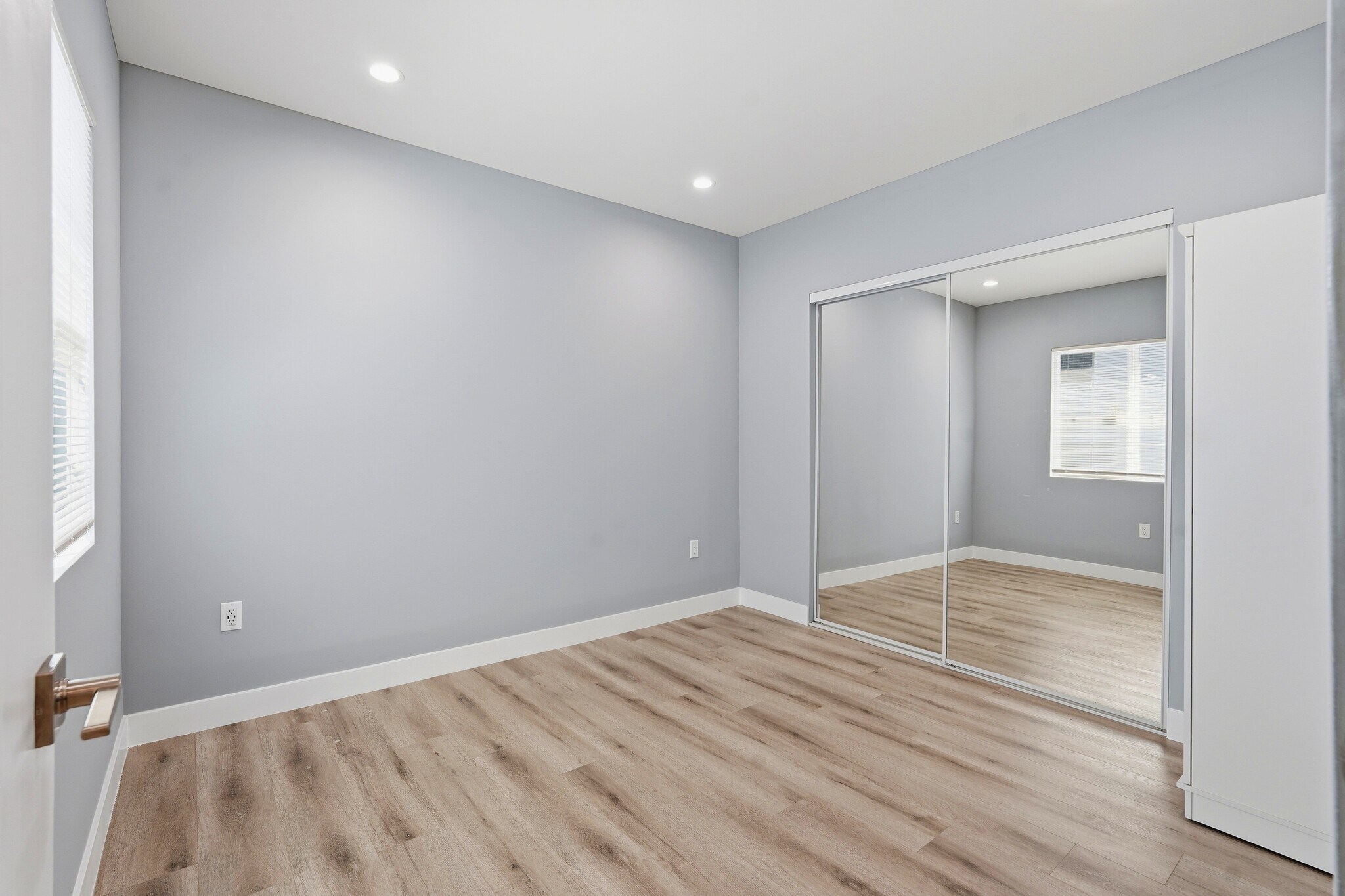 Building Photo - 5862 Beck Ave