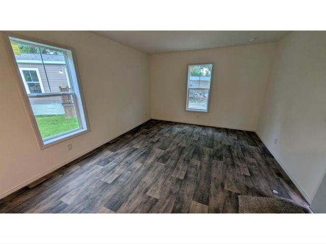 Building Photo - 152 Lynn Ln