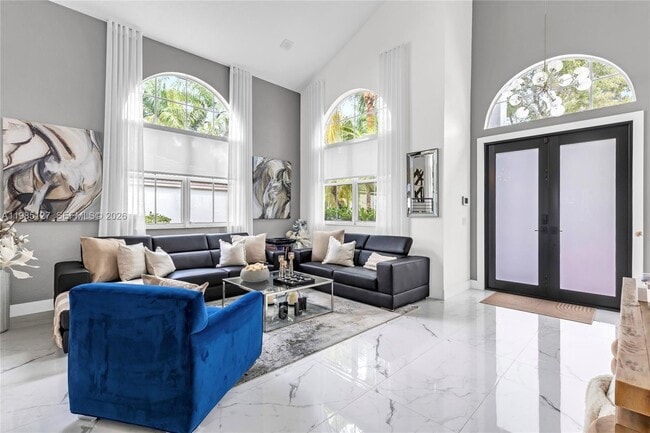 Building Photo - 4904 SW 166th Ave