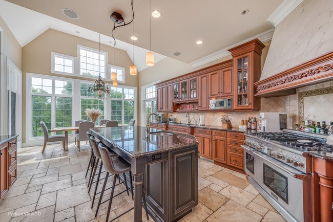 Building Photo - 1235 MacAlpin Dr