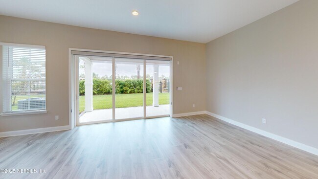 Building Photo - 511 Marquesa Cir