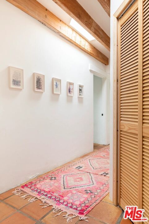 Building Photo - 3539 Canon Dr