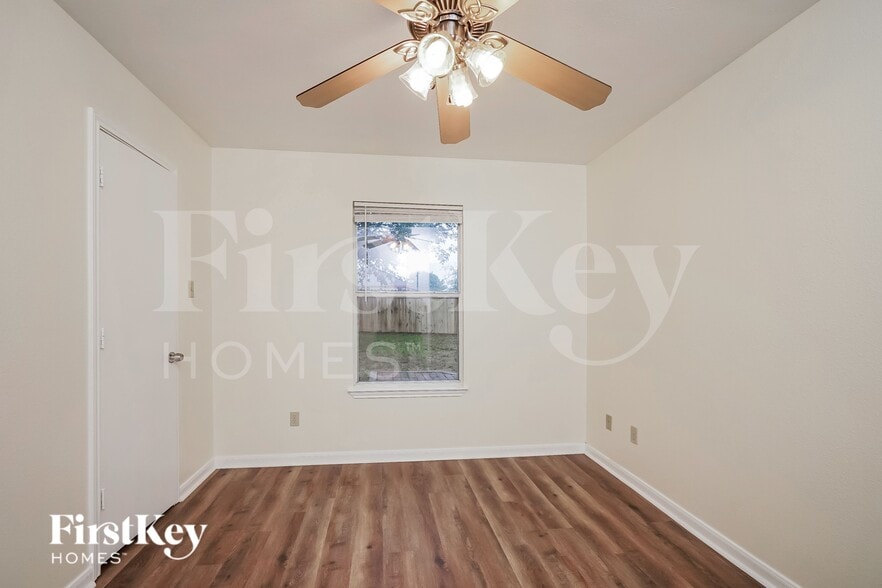 Building Photo - 113 Ocotillo