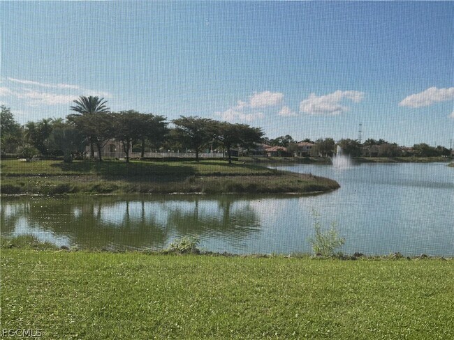 Building Photo - 8554 Athena Ct