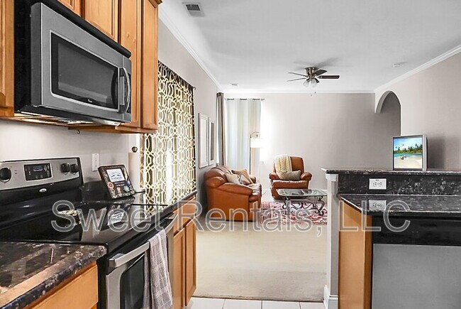 Building Photo - 1519 Thoroughbred Blvd