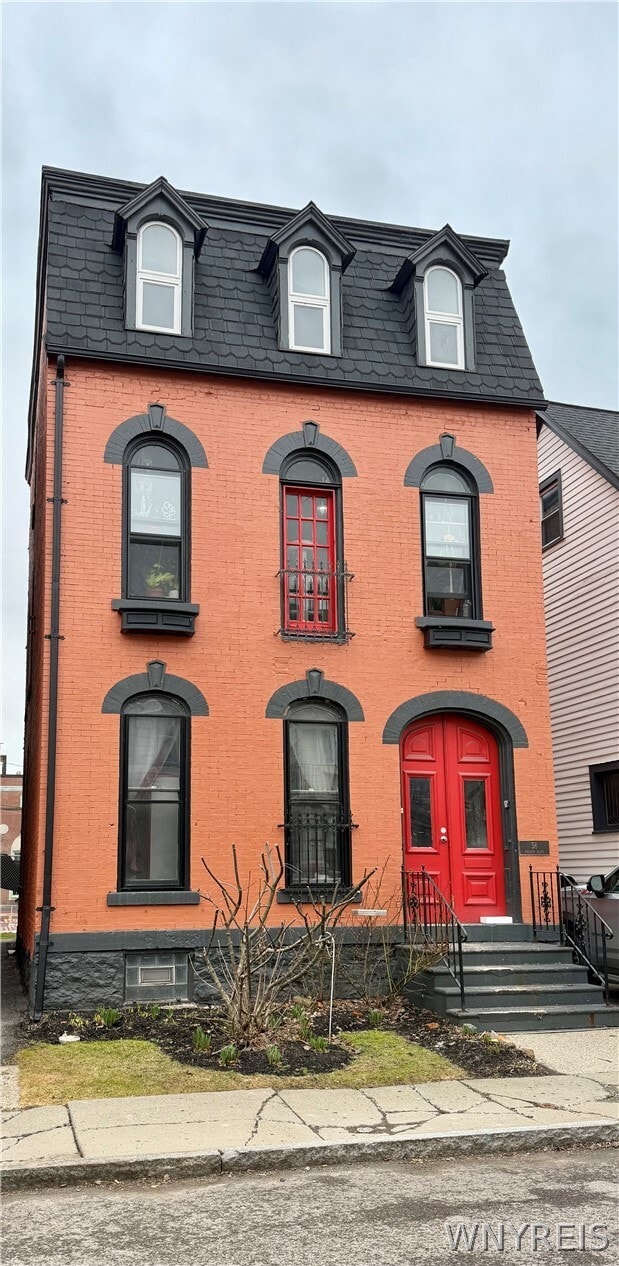 Building Photo - 58 Trinity Pl