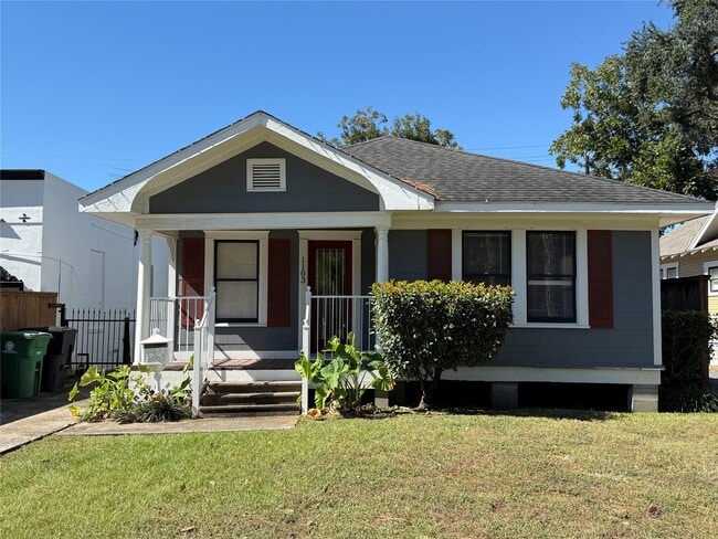 Primary Photo - 1103 Harvard St