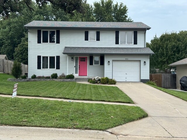 Primary Photo - 810 Arnold St