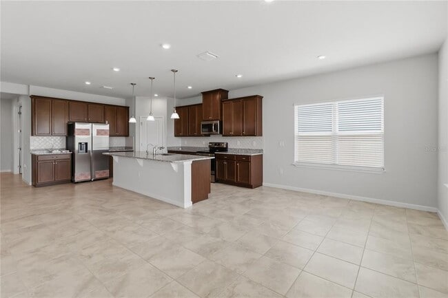 Building Photo - 5581 Vigo Lp