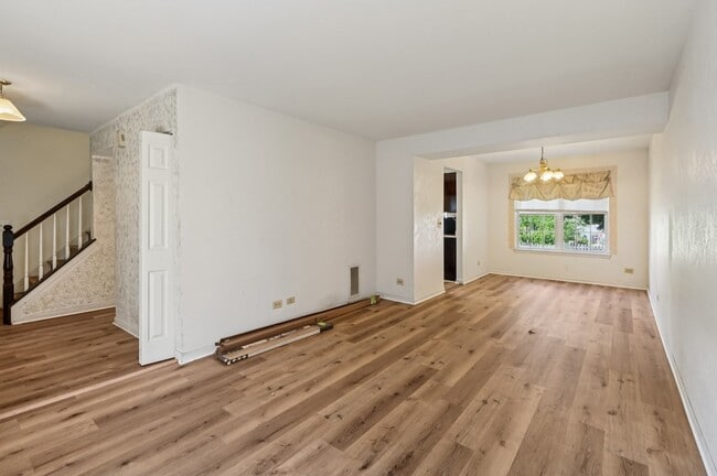 Building Photo - 644 Sandwedge Pl