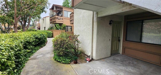 Building Photo - 22890 Hilton Head Dr