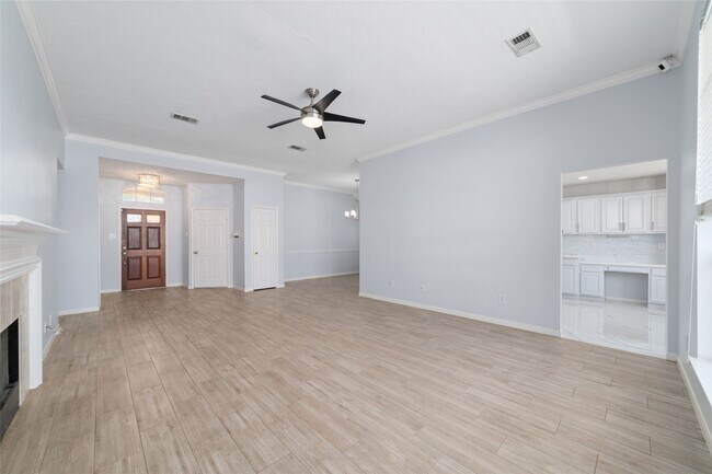 Building Photo - 17310 Winfield Square