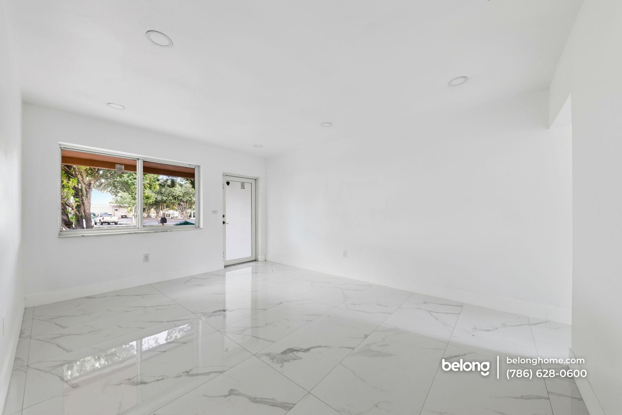 Building Photo - 801 NW 109th St