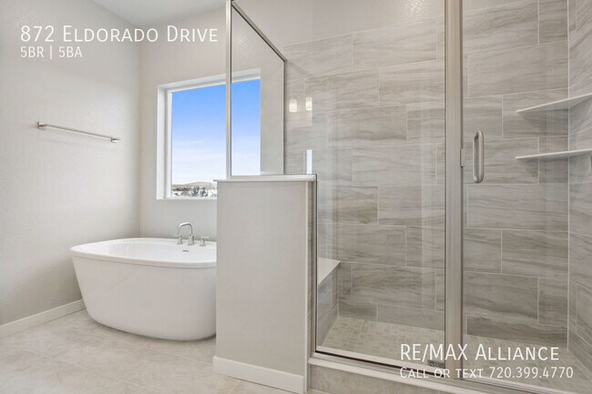 Building Photo - 872 Eldorado Dr