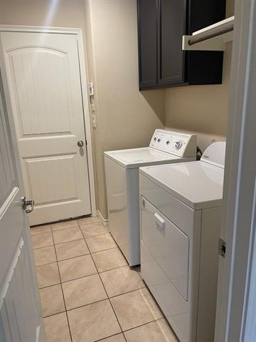 Building Photo - 1709 Cattleman St