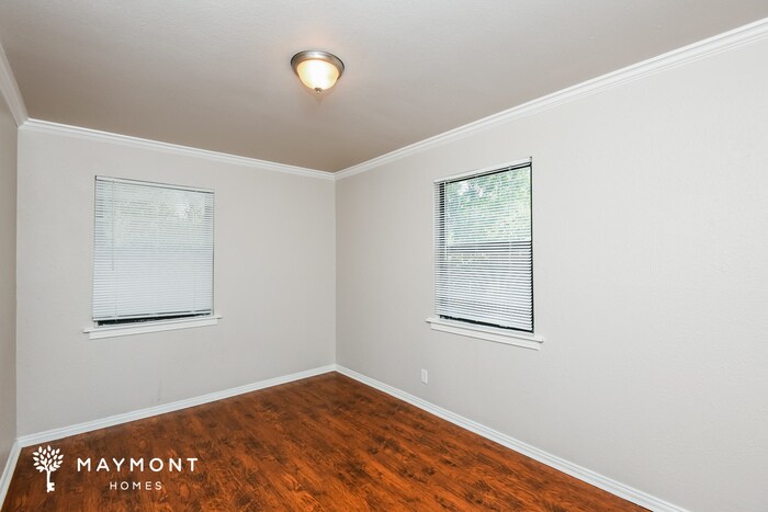 Building Photo - 4512 Fletcher Ave