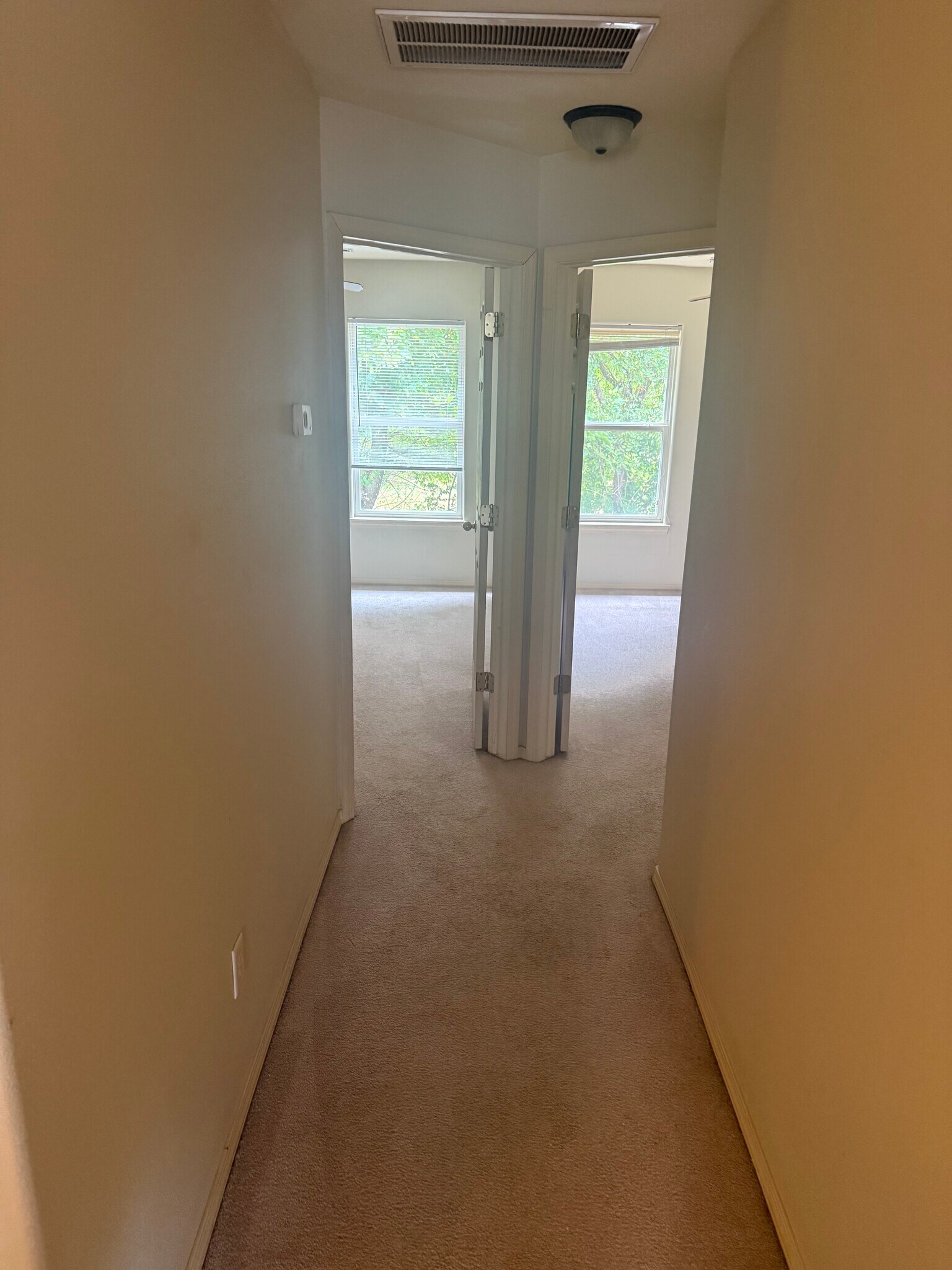 Building Photo - 4111 SW Shadowrock Pl