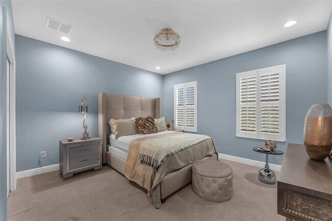 Building Photo - 322 Winterside Dr