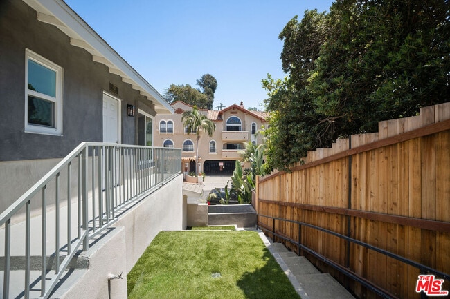 Building Photo - 7127 Ramsgate Ave