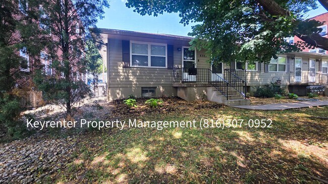 Building Photo - Charming 2-bed, 1-bath available in Kansas City, MO