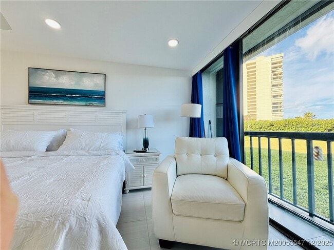 Building Photo - 8800 S Ocean Dr