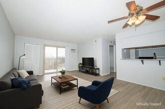 Building Photo - 2971 Deckebach Ave