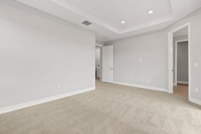 Building Photo - 4619 Almada Ln