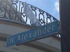 Building Photo - 700 N Alexander St