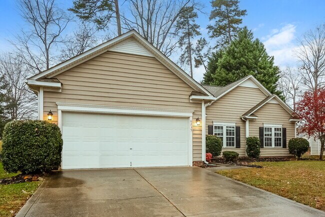 Building Photo - 6235 Red Clover Ln