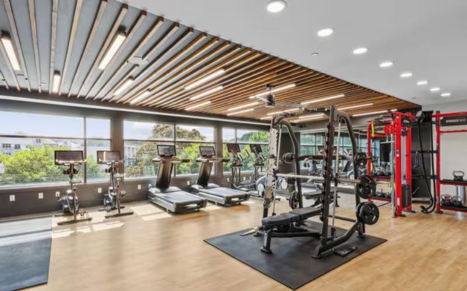 Building Photo - 688 Angier Ave NE