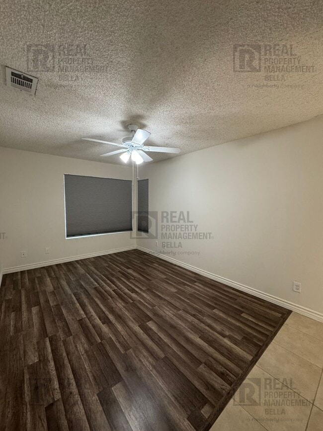 Building Photo - Move-In Ready 2-Bed, 2-Bath in Lake Elsinore