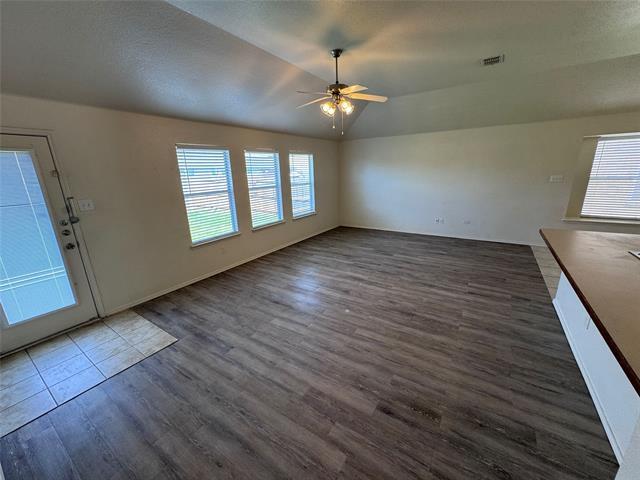 Building Photo - 2110 Fresia Ln