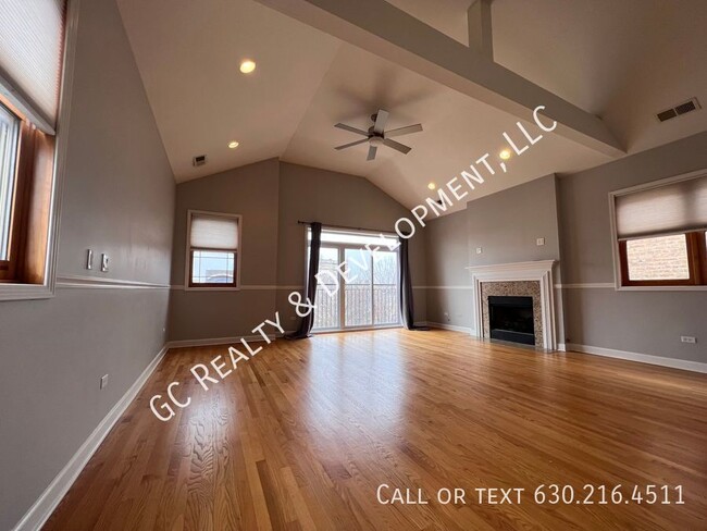 Building Photo - 5137 S Wabash Ave