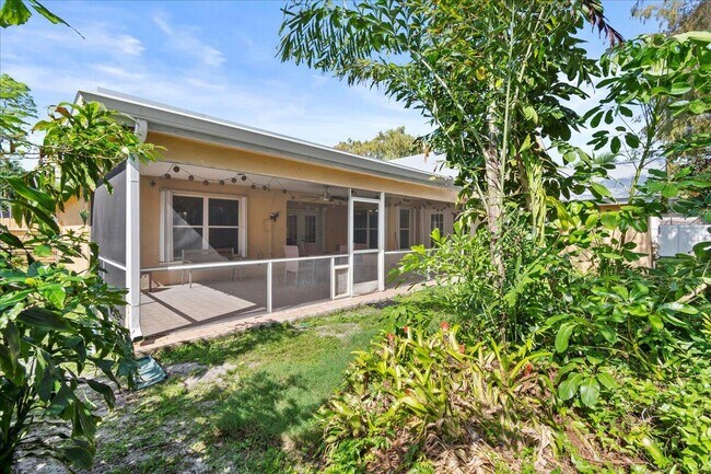 Building Photo - 13557 Northumberland Cir